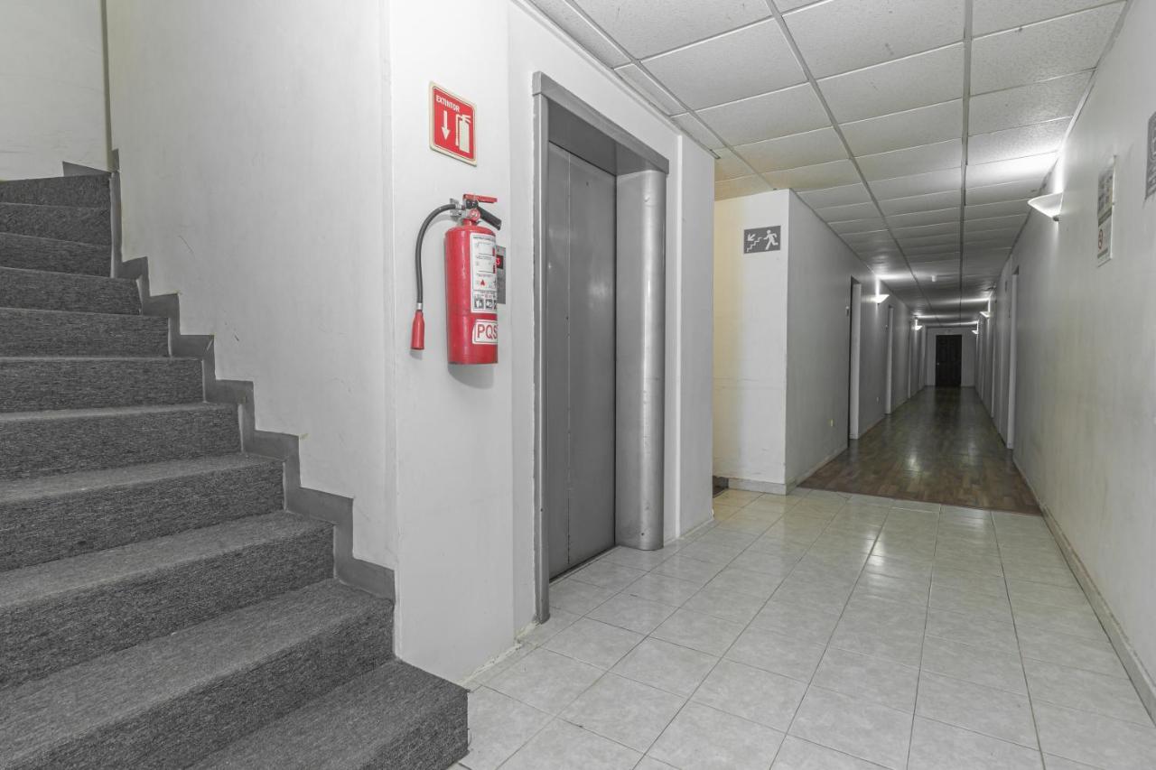Hotel Plaza Del Arco Express Μοντερέι Εξωτερικό φωτογραφία