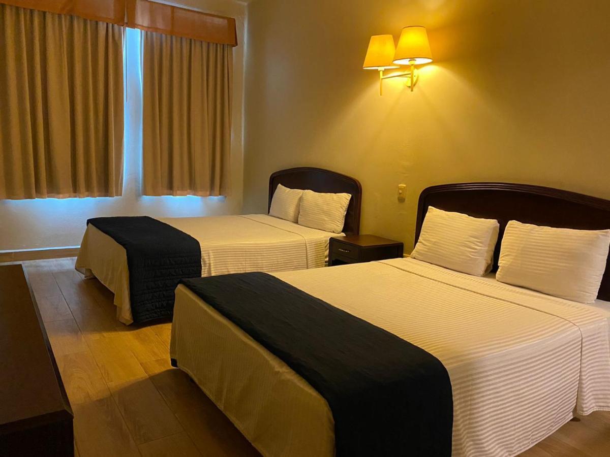 Hotel Plaza Del Arco Express Μοντερέι Εξωτερικό φωτογραφία