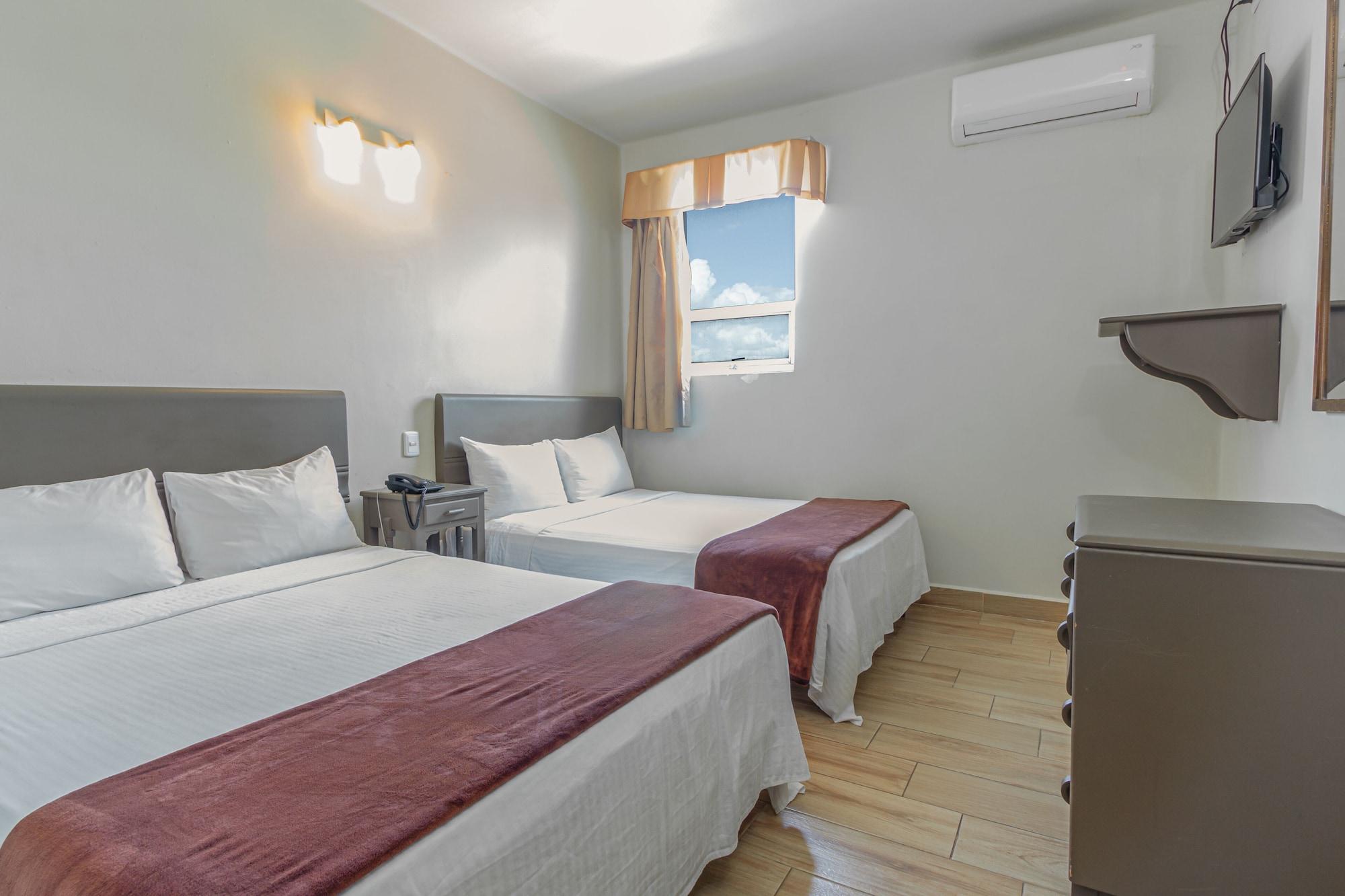 Hotel Plaza Del Arco Express Μοντερέι Εξωτερικό φωτογραφία