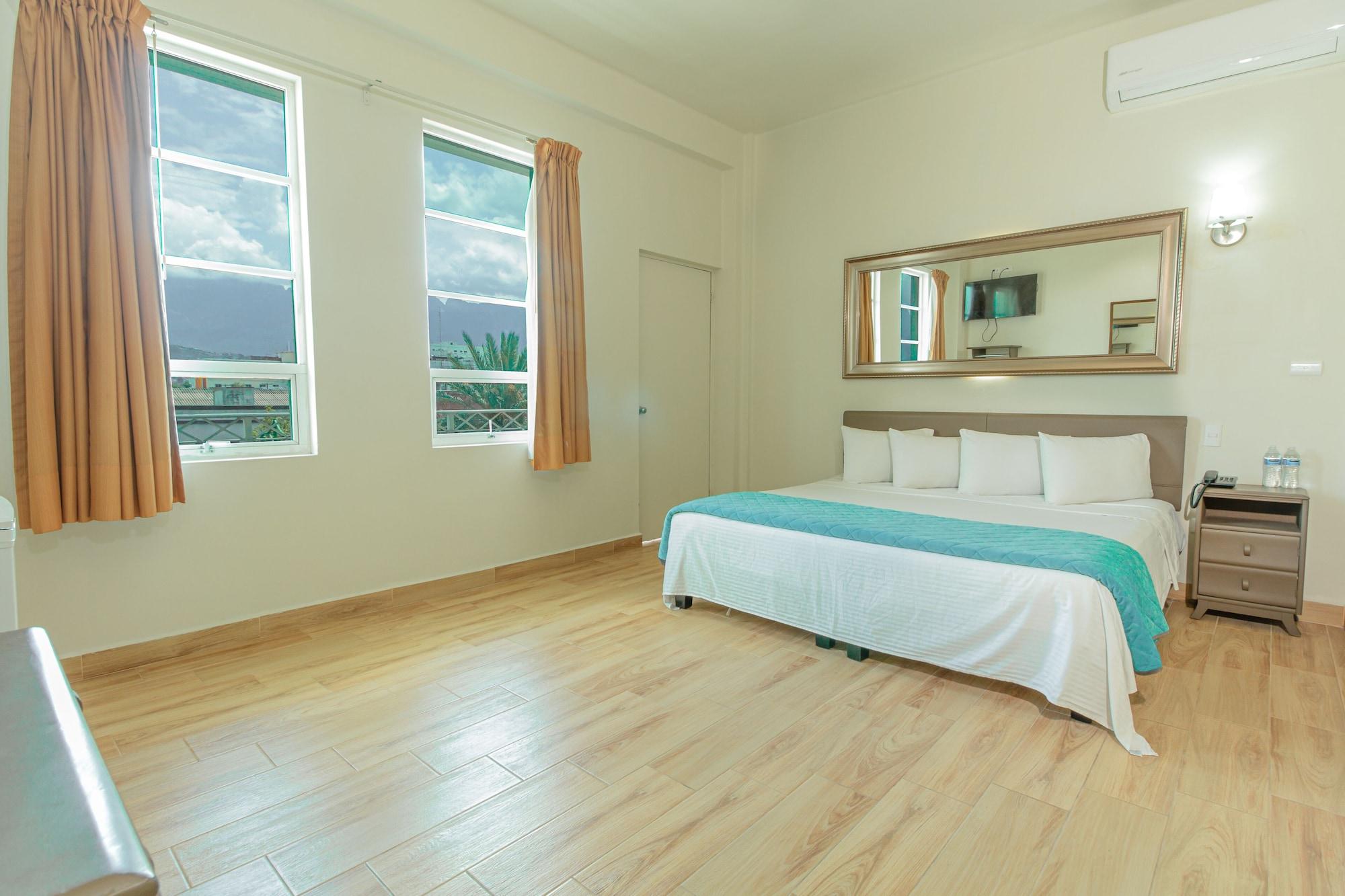 Hotel Plaza Del Arco Express Μοντερέι Εξωτερικό φωτογραφία
