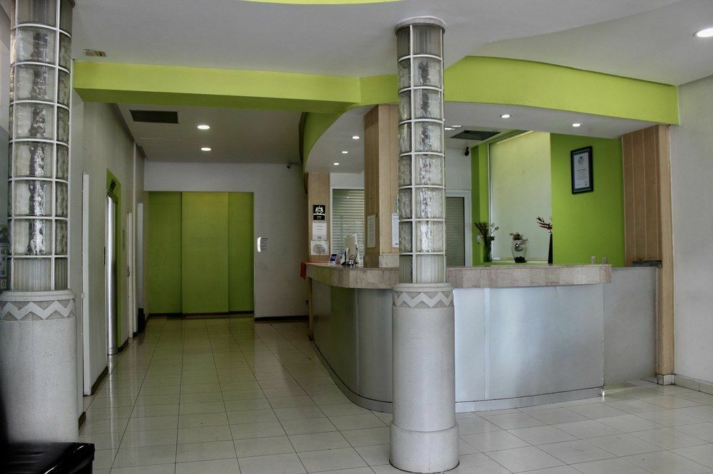 Hotel Plaza Del Arco Express Μοντερέι Εξωτερικό φωτογραφία
