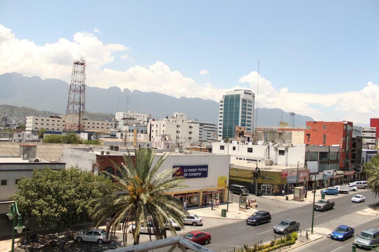 Hotel Plaza Del Arco Express Μοντερέι Εξωτερικό φωτογραφία